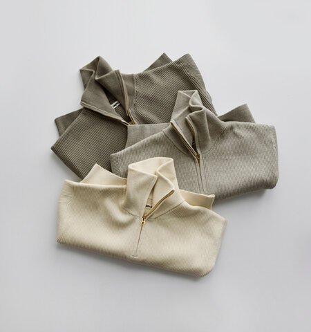 UNDYED|カラード オーガニックコットン 畦 ハーフジップ ニット プルオーバー “AZE HALF ZIP KNIT” 25f214