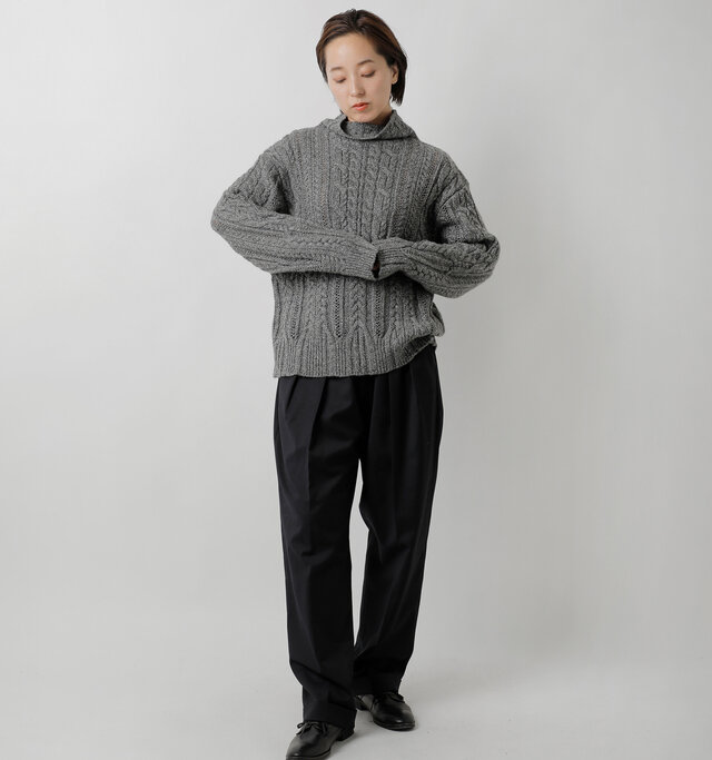 model asuka:160cm / 48kg
color : steel / size : F