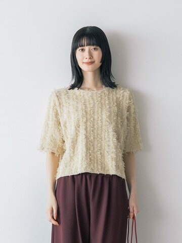 PONT DE CHALONS|【チュールヤーンのフェザーがエアリーな表情を生み出す】FEATHER TULLE YARN HALF-SLEEVE KNIT
