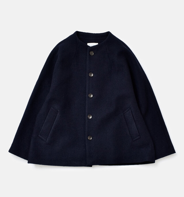 color : navy
