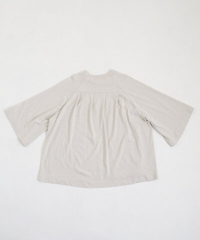 Mochi｜ tuck t-shirt [ms22-to-02/chalk] タックTシャツ