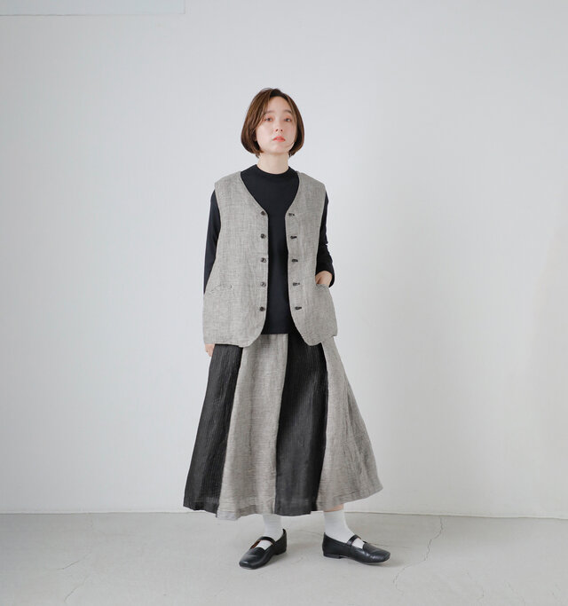 color : off white×black / size : F