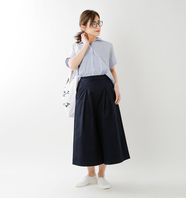 model tomo:158cm / 45kg
color : navy / size : S