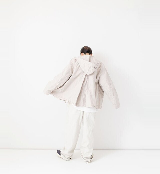 color : ICE GRAY , model : 162cm