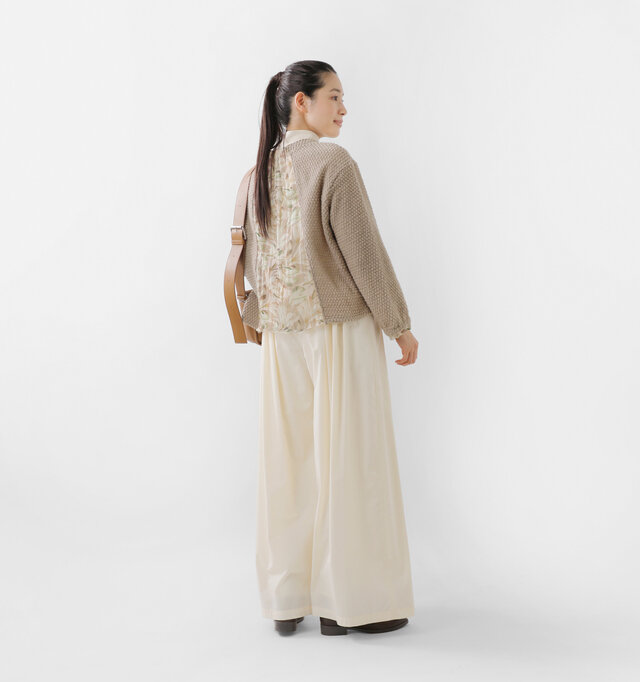 model mizuki：168cm / 50kg 
color : beige / size : 1