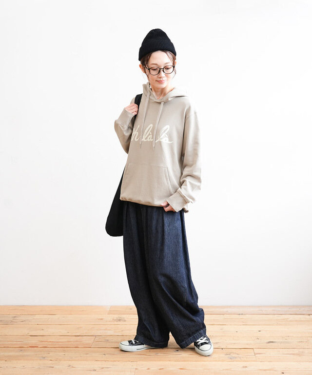 身長:164cm / カラー:B.GREIGE / サイズ:FREE