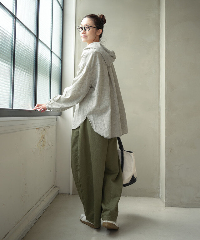 身長:164cm / カラー:02 オートミール / サイズ:one size