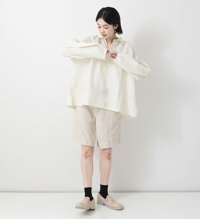 color : AQ KINARI , model : 162cm