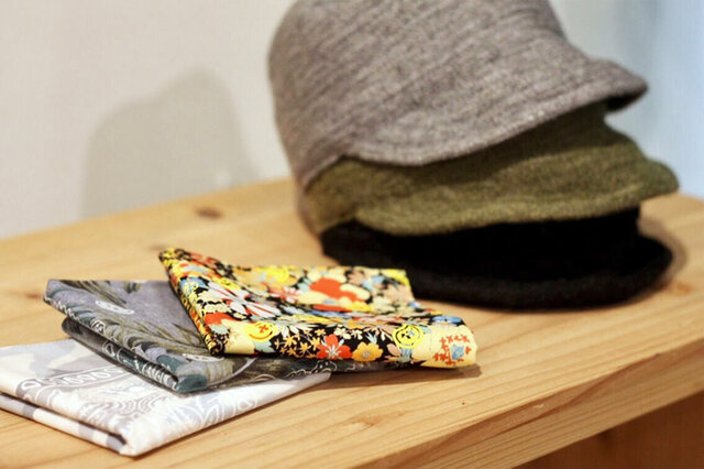 ◆printed bandanna ¥2,000+tax
◆mohair braid cap ¥14,000+tax