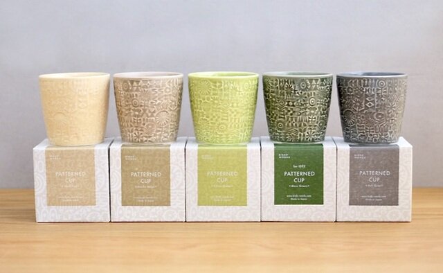 ※PATTERNED CUP全10色のうち、こちらの5色が在庫限りで廃盤となります。
(左から shell pink / mocha beige / citron green / moss green /ash gray)
※キナリノモールではmoss greenは取り扱いをしておりません。