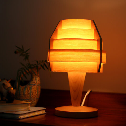 JAKOBSSON LAMP｜テーブル照明 パイン φ150mm/テーブルライト