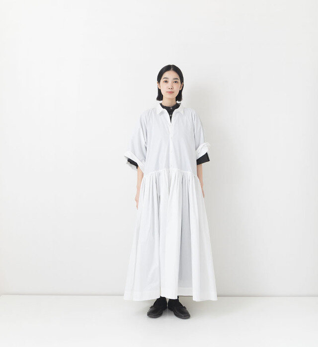 color : WHITE , model : 162cm