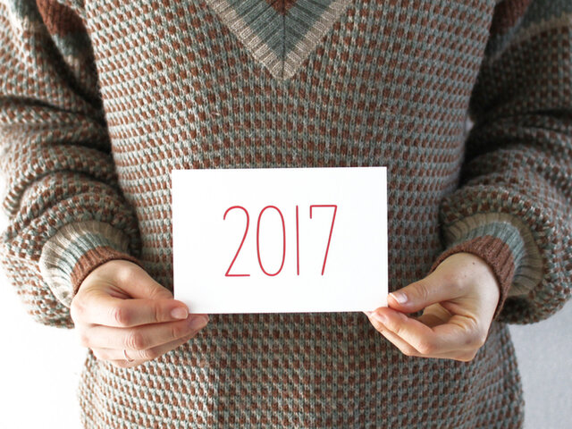 Noritakeさんの2017年の年賀状やカレンダーが届きました。
親しい人に送るも良し、自分の部屋に貼るも良し。
それぞれの2017年を想うきっかけとなりそうな、ポストカードです。