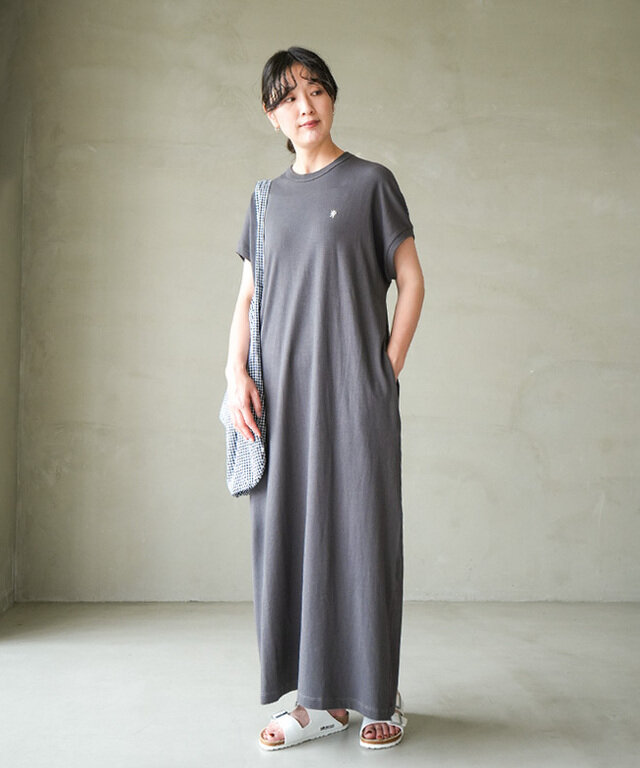 身長:165cm / カラー:082 DK.CHARCOAL / サイズ:14
