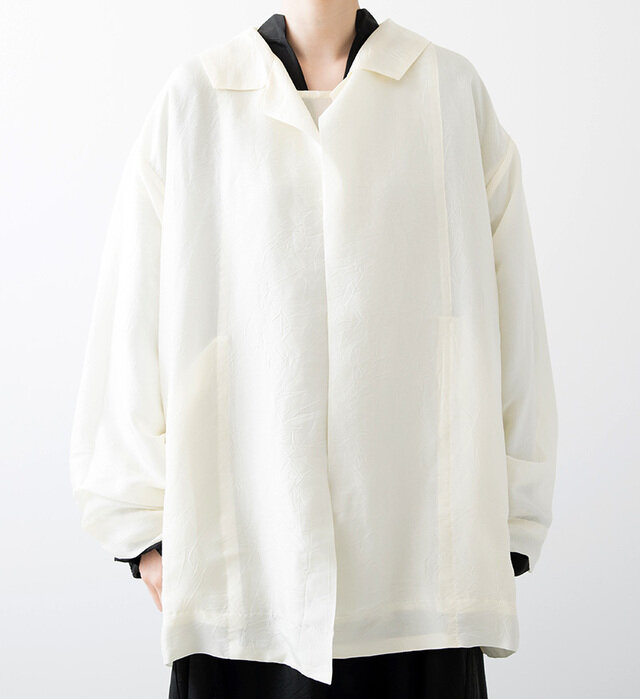 color :CREAM , model : 162cm