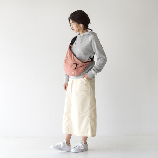 モデル: 157cm / 47kg
size:23.0cm