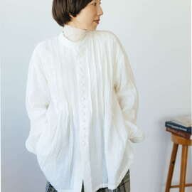 ichi Antiquités｜French Linen  Band Collar Tuck Blouse／ホワイト