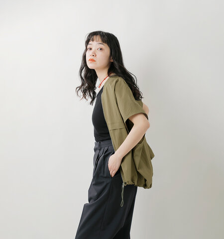 Munich|タイプライタークレープ スリーブレス ブルゾン mn251b39-ma