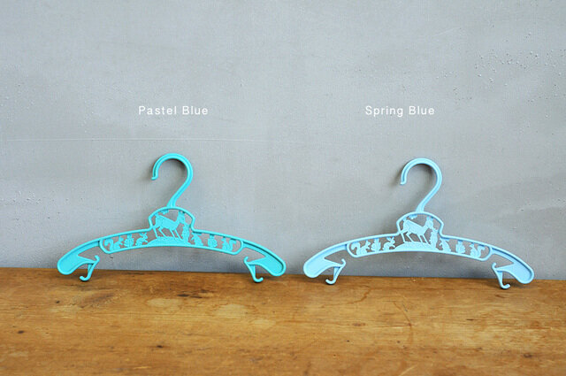 Pastel Blue(パステル ブルー)/Spring Blue(スプリング ブルー)。