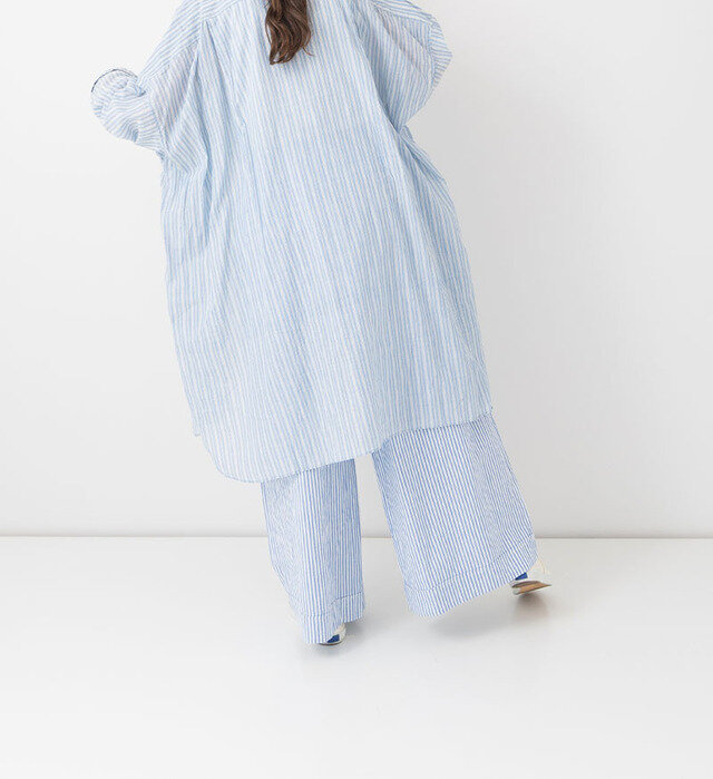 color : BLUE STRIPE , model : 162cm