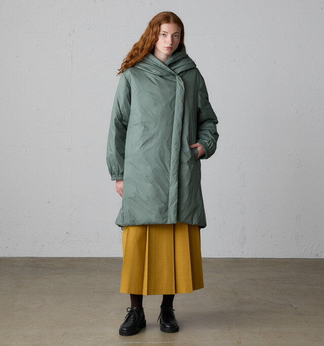 モデル身長:171cm
モデル着用:グリーン/22