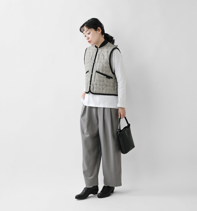 model saku:163cm / 43kg
color : check black / size : 10