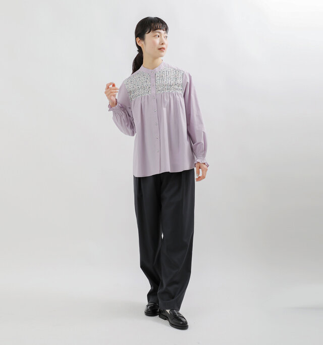 model mariko：162cm / 47kg 
color : Lavender×LMirabelle / size : F
