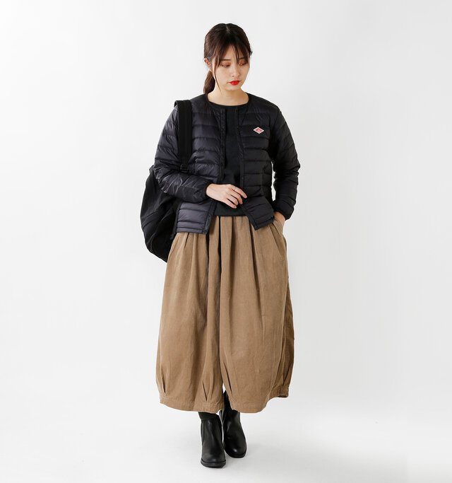 model kanae:167cm / 48kg
color : black / size : 36