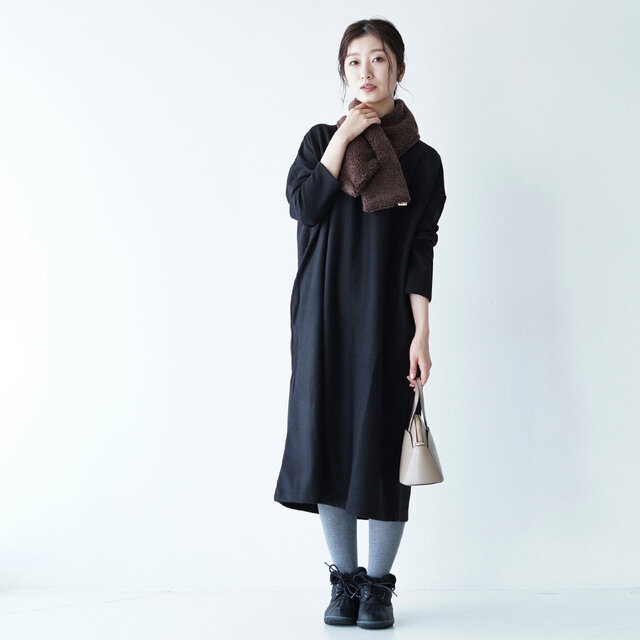 モデル:166cm / 47kg
color : black(col.990) / size : free(フリーサイズ)