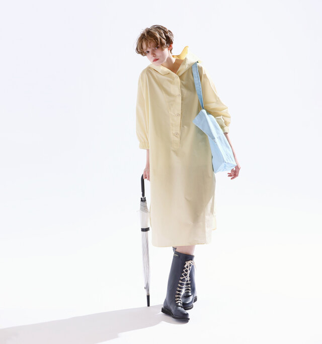 model 173cm
color : cream / size : M