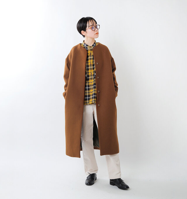 model saku:163cm / 43kg
color : brown / size : S
