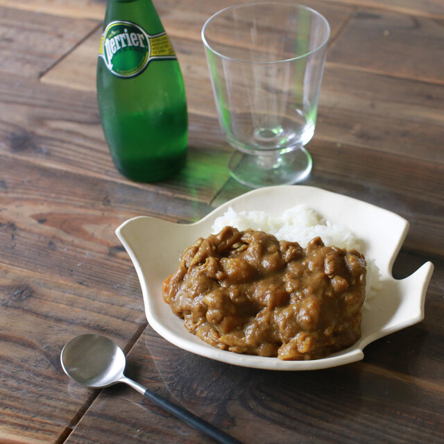 カレーにチャレンジもしてみましたがこのくらいの量なら問題なくのせこなしていました。