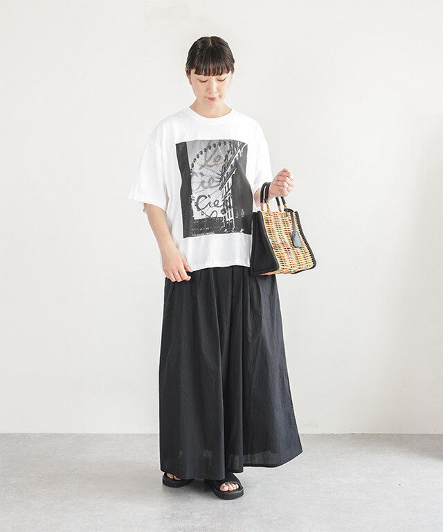 身長:165cm/着用カラー:A.WHITE/着用サイズ:F