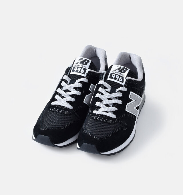 color : black