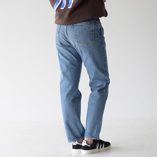 (Back)