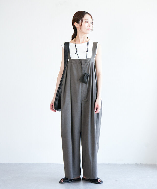 身長:164cm / カラー:CHARCOAL / サイズ:40