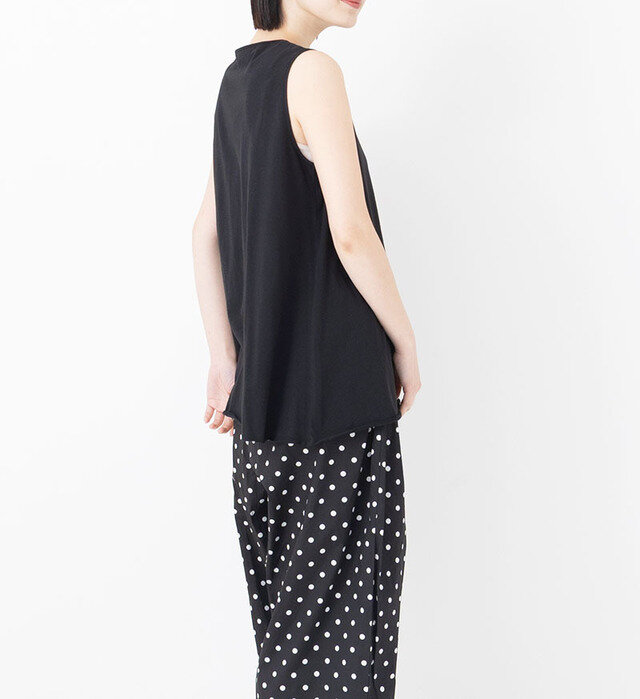 color : BLK , model : 162cm