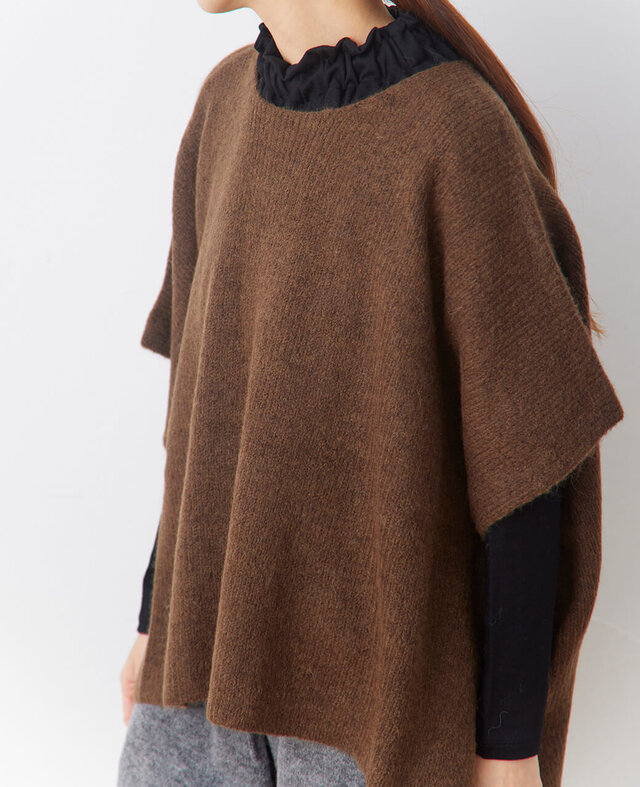 着用カラー:ブラウン