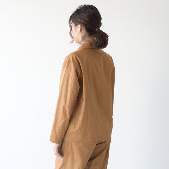 (Back)