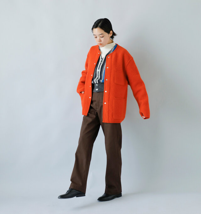 model saku：163cm / 43kg 
color : orange / size : 1