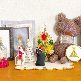 クロヤギシロヤギ｜刺繍ぐるみのキット"サンタとトナカイのクリスマス"/図案付