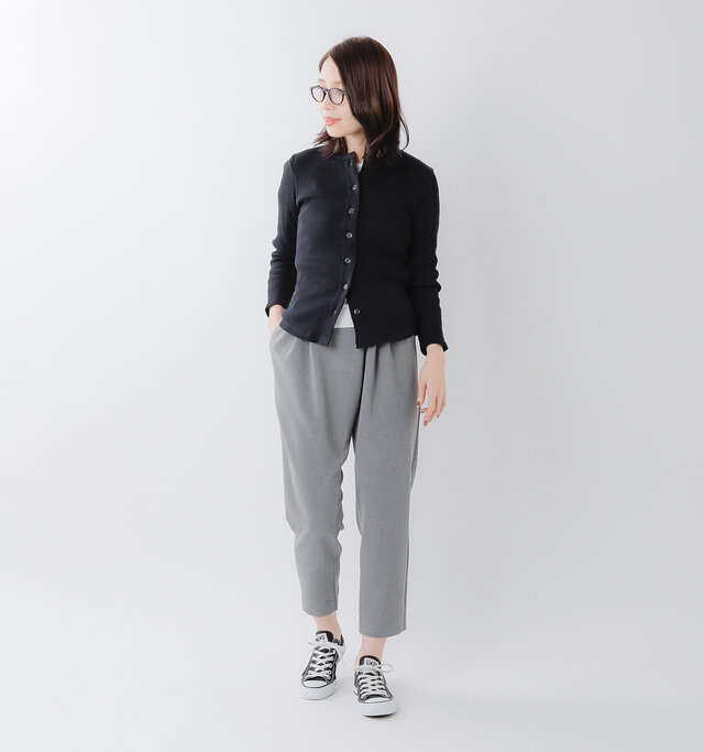 model yama:167cm / 49kg
color : gray / size : S