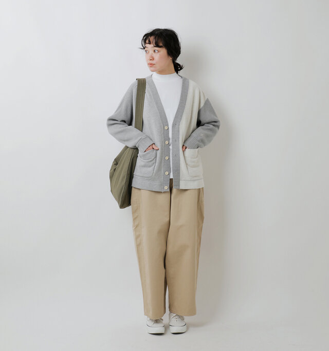 model saku：163cm / 43kg 
color : gray / size : 8