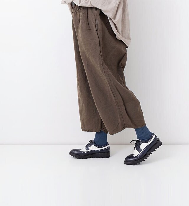 color : DARK BROWN , model : 162cm