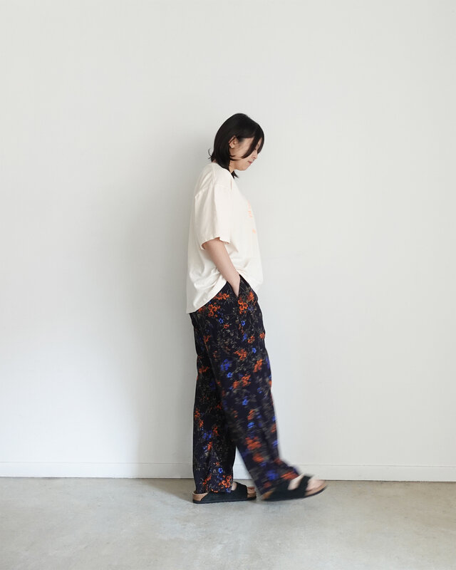 Model155㎝ IVORY × ORANGE 着用