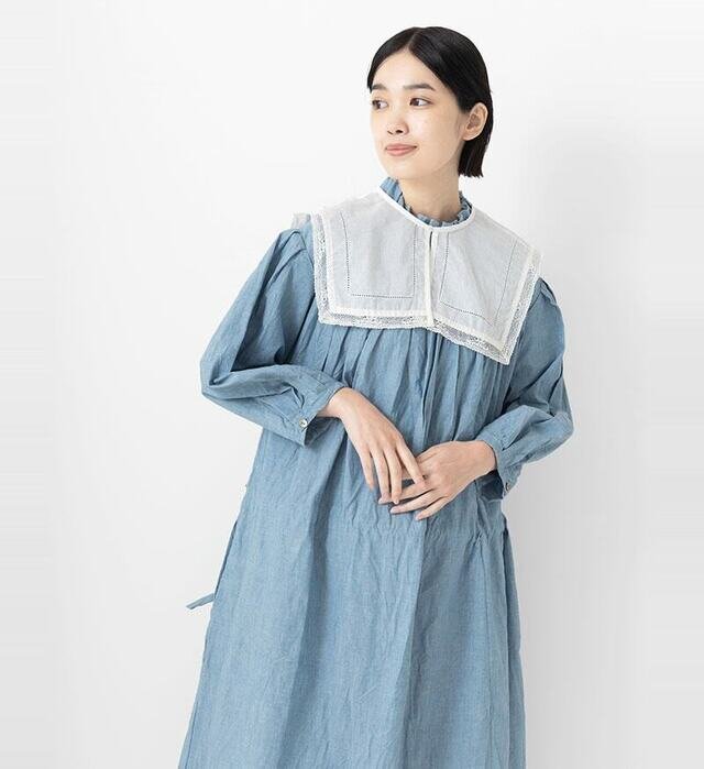 color : AQ WHITE , model : 162cm