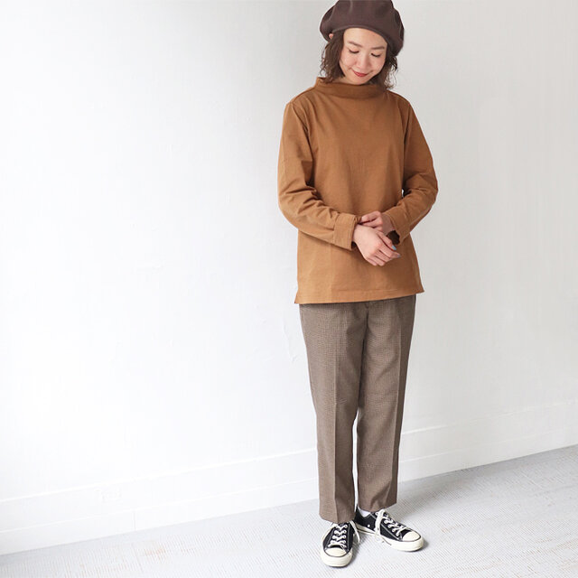 ベージュ / 2 着用、モデル身長:167cm