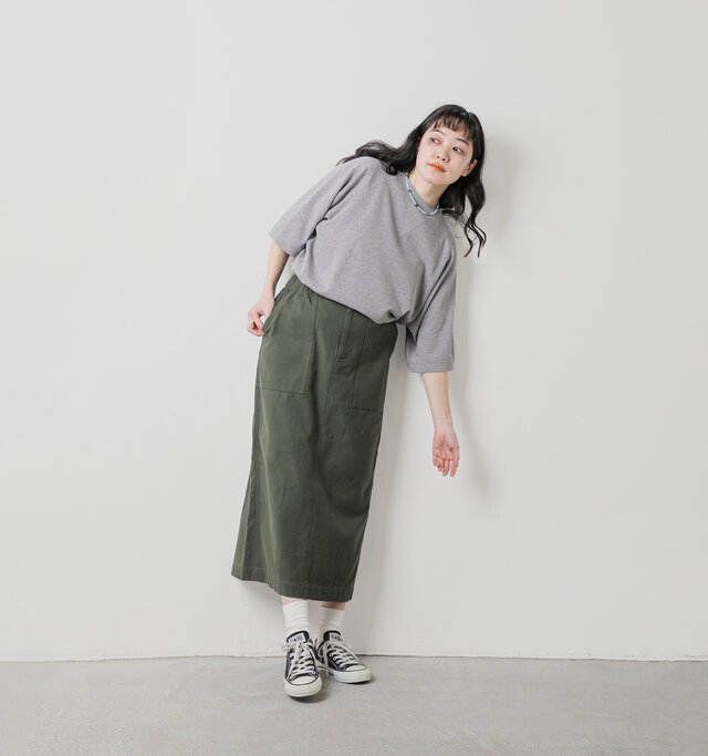 model saku:163cm / 43kg
color : gray / size : F
