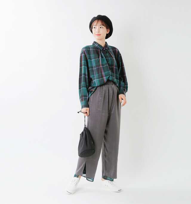 model mizuki:168cm / 50kg
color : green check×gray / size :M