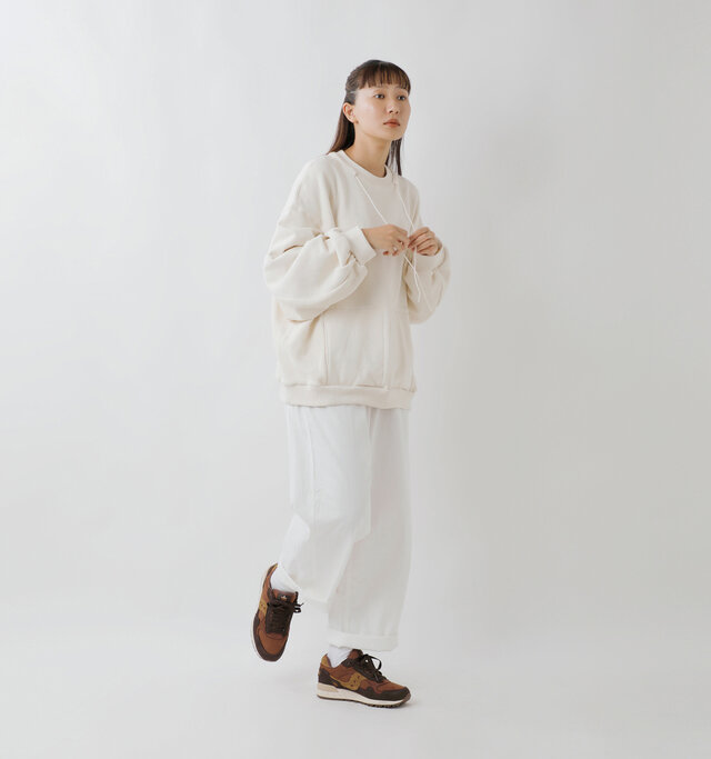 model mayuko:168cm / 55kg
color : brown / size : 25.0cm